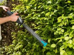 GARDENA Accu Heggenschaar EasyCut Li -Tuin Meubel Verkoop gardena accu heggenschaar easycut li 1619704830 1 l